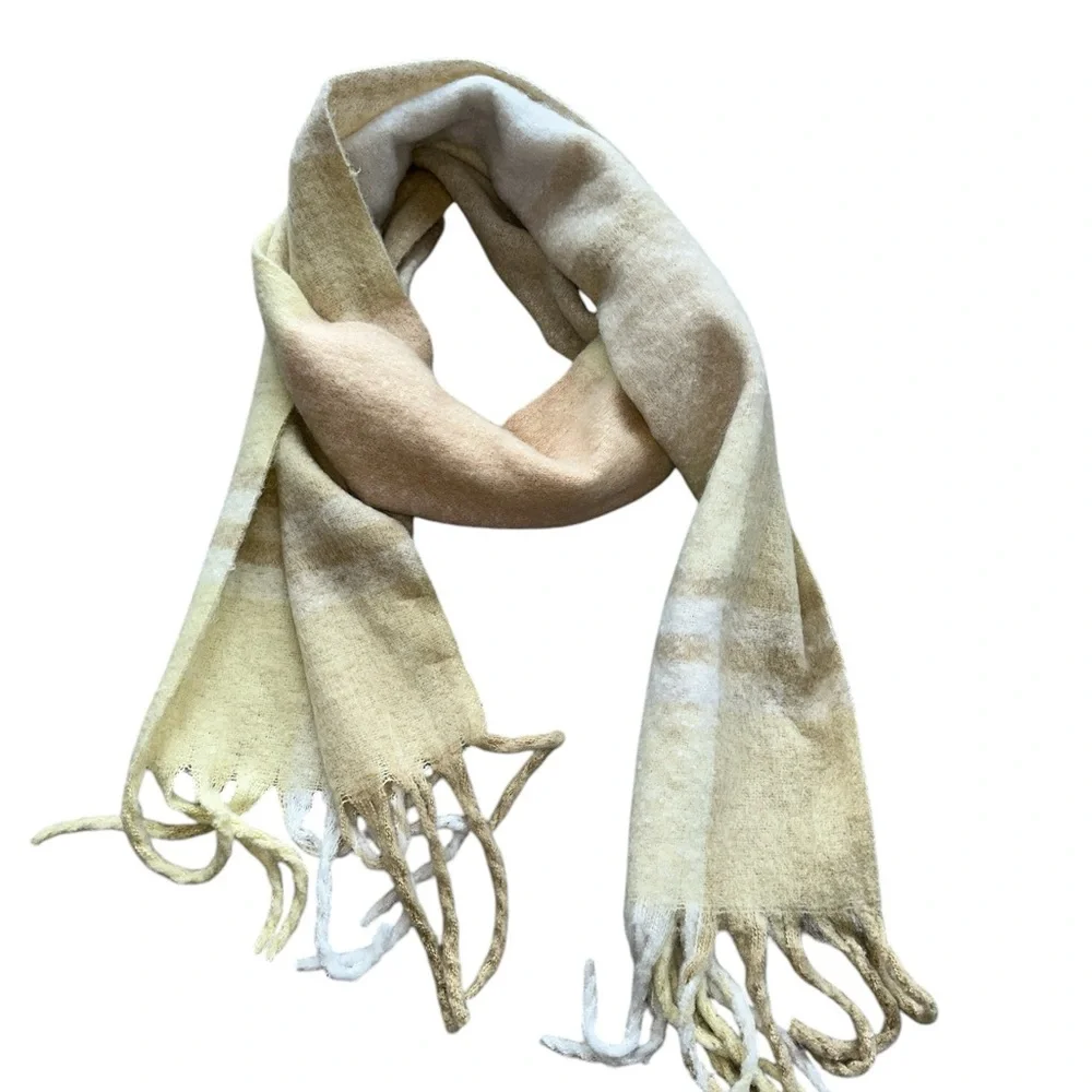 NWOT BY ANTHROPOLOGIE Elegant Beige and White PASTEL Fringe  Blanket Scarf